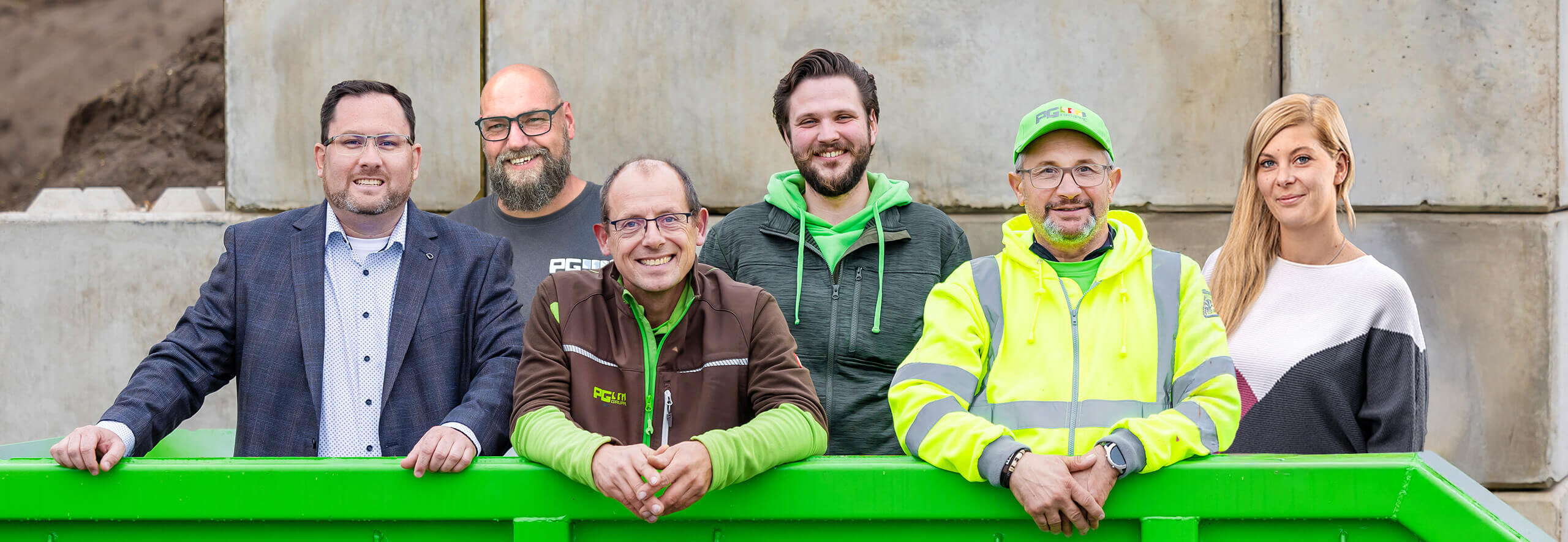 Ihre Ansprechpartner Team für alle Container Angelegenheiten